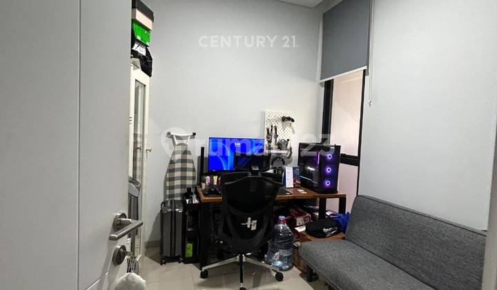 Minimalist House in Discovery Bintaro Jaya 9381 2