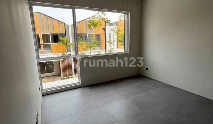 House for Rent Only 1 Km to Upj Ciputat 5868 2