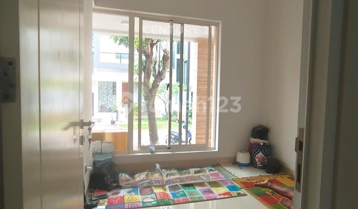 Disewakan Rumah Luas Di Kebayoran Bintaro 9215 2
