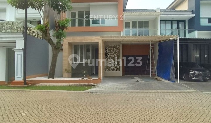 For Rent Spacious House In Kebayoran Bintaro 9215