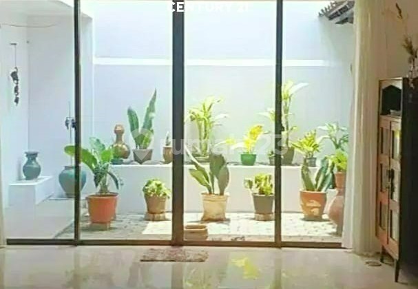 Rumah di Bintaro Sektor 6 Klasik Siap Huni 4779 Rumah di Bintaro Sektor 6 Klasik Siap Huni 4779