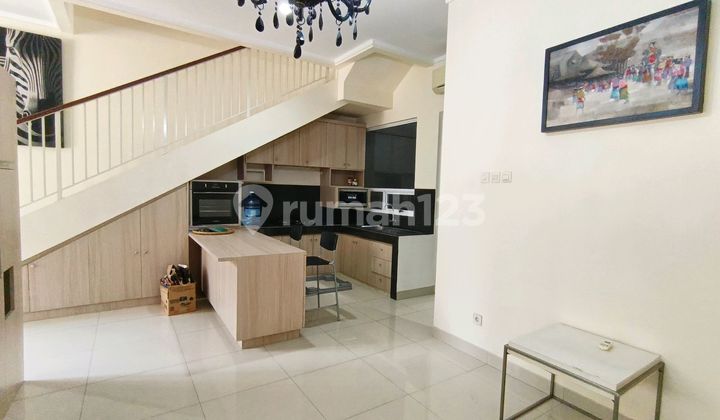 Disewakan Rumah Siap Huni di Discovery 9712 Disewakan Rumah Siap Huni di Discovery 9712