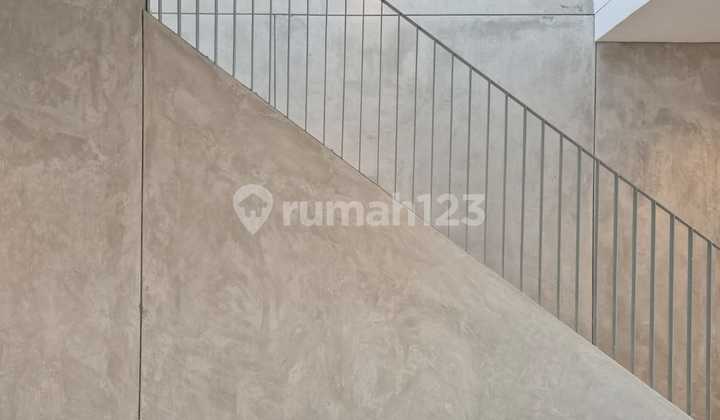 Rumah Bagus Minimalist Lokasi Strategis Cocok untuk Investasi di Bintaro - Tangerang Selatan 2