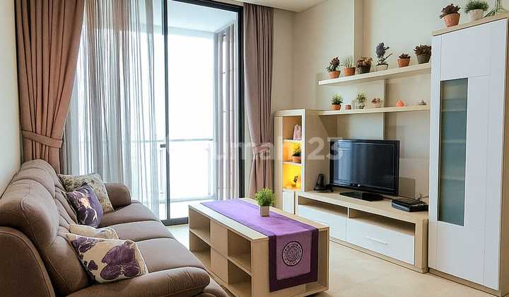 Luxury Apartment with Great View and Strategic Location at Veranda Residence Puri Apartment - Pesanggrahan, West Jakarta 2