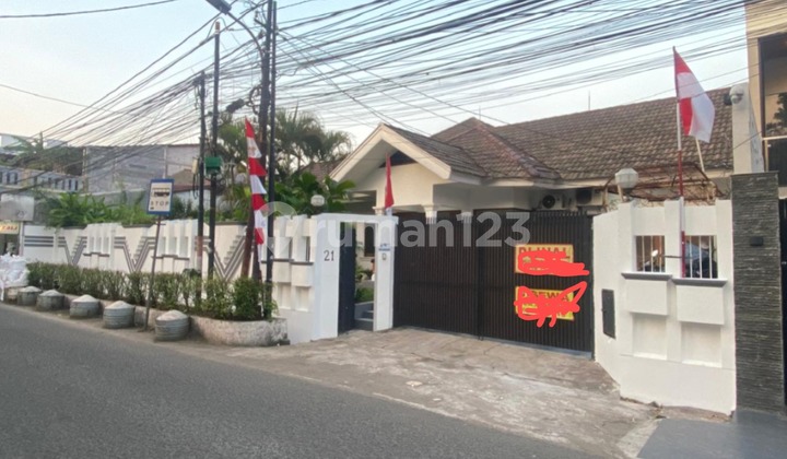 Rumah Mewah Akses Mudah Lokasi Strategis di Cipete - Jakarta Selatan