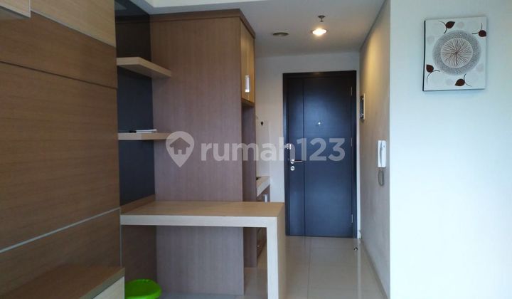 Apartment 2 BR Bagus di Westmark, depan Mall Taman Anggrek - Jakarta Barat 2