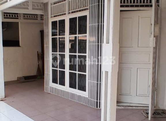 Rumah Siap Huni di Villa Bintaro, Sekitar Bintaro Sektor 9 2