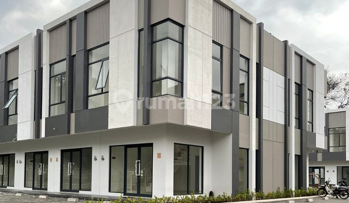 Ruko Tipe Sudut Siap Pakai di Ruko Golden Madrd, BSD City