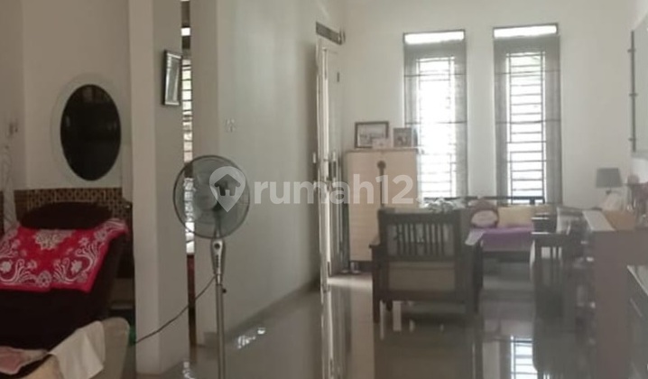 Ready-to-Occupy House in Bintaro Jaya Sector 5 2