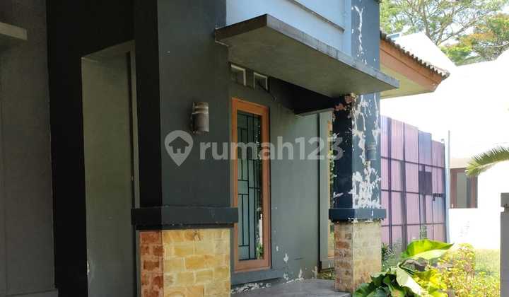 Rumah Butuh Sedikit Renovasi di Graha Bintaro 2