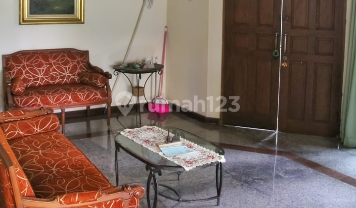 Ready-to-Occupy House in Cempaka Hijau, Near Bintaro 2