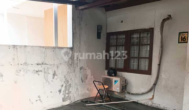 Rumah Butuh Minim Renovasi di Bintaro Jaya Sektor 4 2