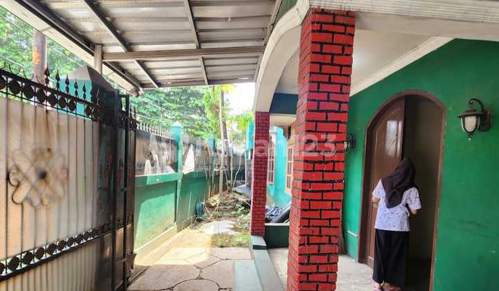 Rumah Butuh Renovasi di Sekitar Villa Cinere Mas 2