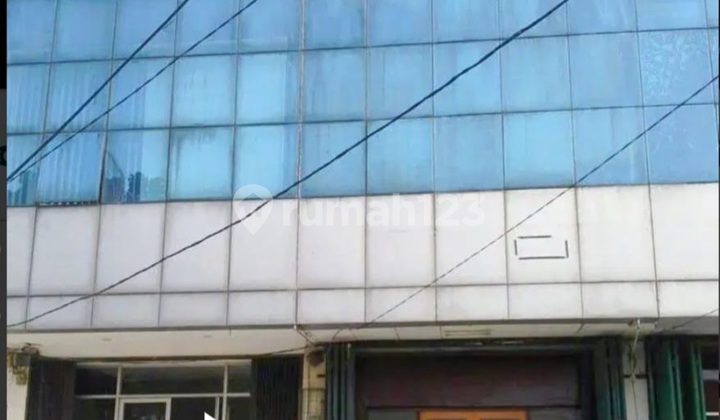 Ready-to-Use Shophouse in Rc Veteran, Bintaro, South Jakarta 2