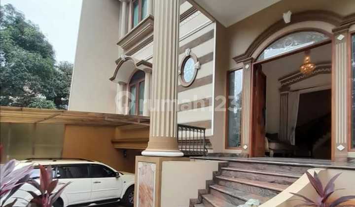 Ready-to-Occupy House in Bintaro Jaya Sector 9 2