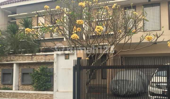 Rumah Siap Huni di Bintaro Jaya Sektor 7