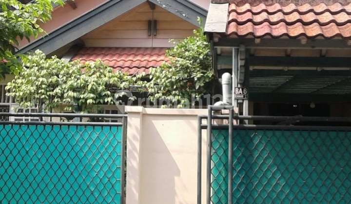 Ready-to-Occupy House in Bintaro Jaya Sector 3 Ready-to-Occupy House in Bintaro Jaya Sector 3