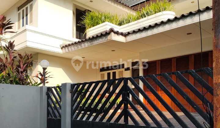 Ready-to-Occupy House in Bintaro Jaya Sector 1