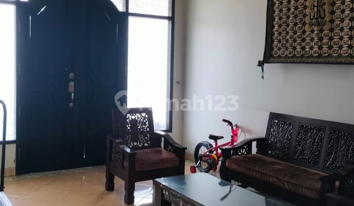 Rumah Siap Huni di Banana Residence, Sekitar Bintaro 2