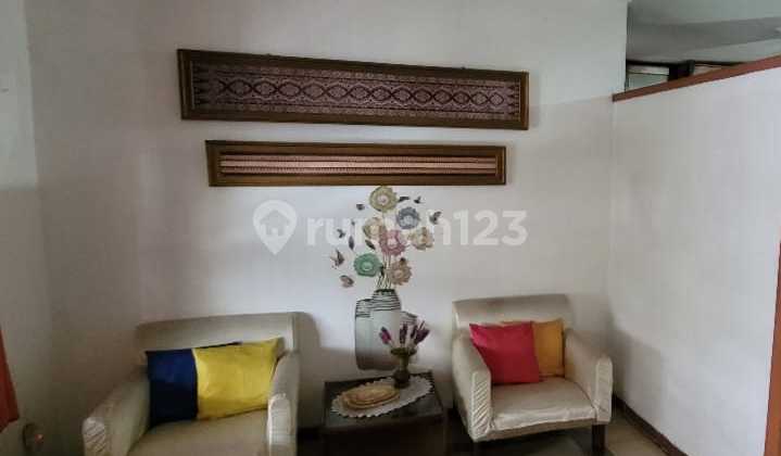 Rumah Butuh Sedikit Renovasi di Bintaro Jaya Sektor 5 2