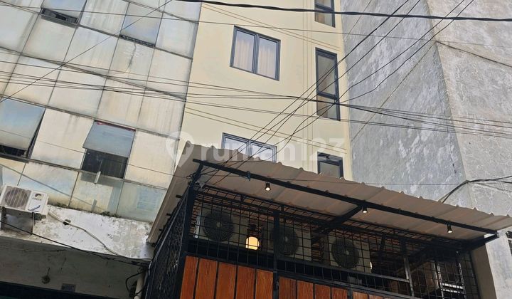 Kost2an Dijual di Tambora, Jakarta Barat 1