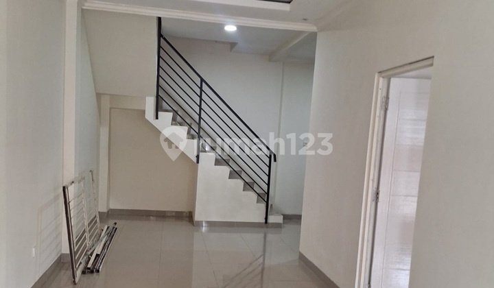 Brand New House in Mahagoni Bintaro, Graha Raya Bintaro 2