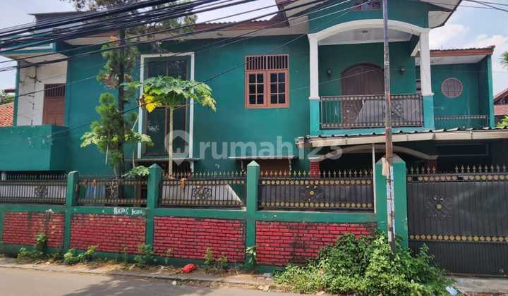 Rumah Butuh Renovasi di Sekitar Villa Cinere Mas