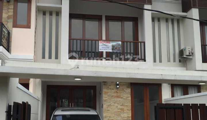 Ready-to-Occupy Houses Around Bintaro Jaya Sector 1