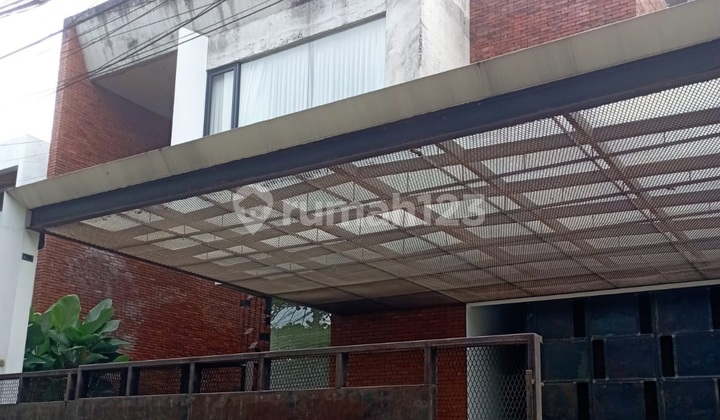 Rumah Tipe Industrial di Kompleks Unilever, Pesanggrahan Rumah Tipe Industrial di Kompleks Unilever, Pesanggrahan