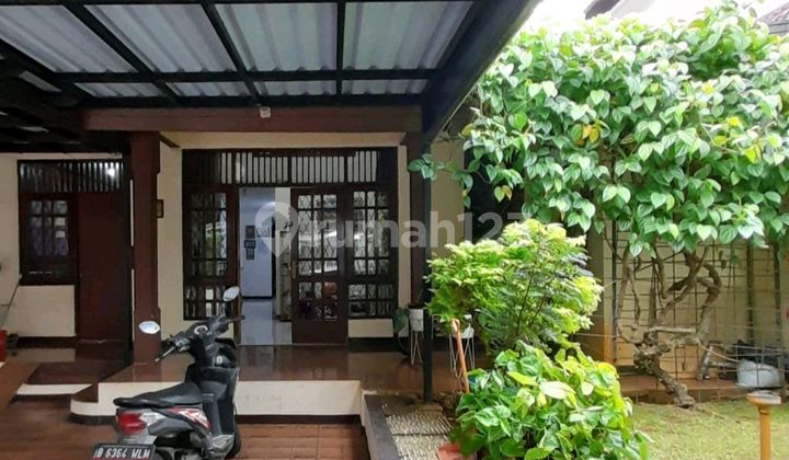 Ready-to-Live House in Bintaro Jaya Sector 3 Ready-to-Live House in Bintaro Jaya Sector 3