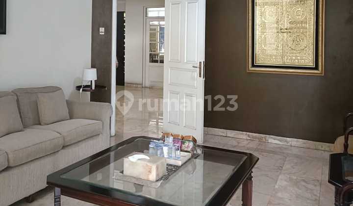 Ready-to-Occupy House in Bintaro Jaya Sector 1 2