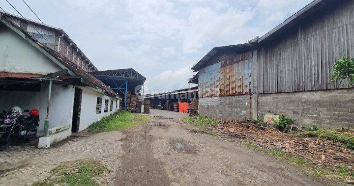 Gudang Manyar Gresik Jl. Kh Syafii 4