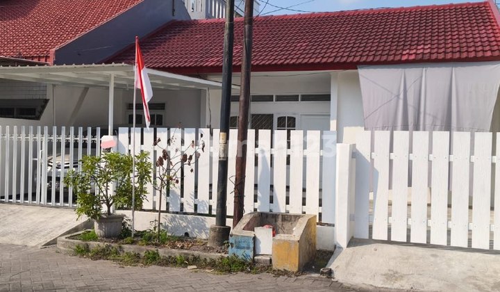 Rumah Kutisari dekat Bendul Merisi, Wonocolo, Kendangsari (YSNGK)