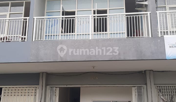 Ruko Raya Dian Istana Wiyung Near Royal Residence, Wbm (Dndgk)