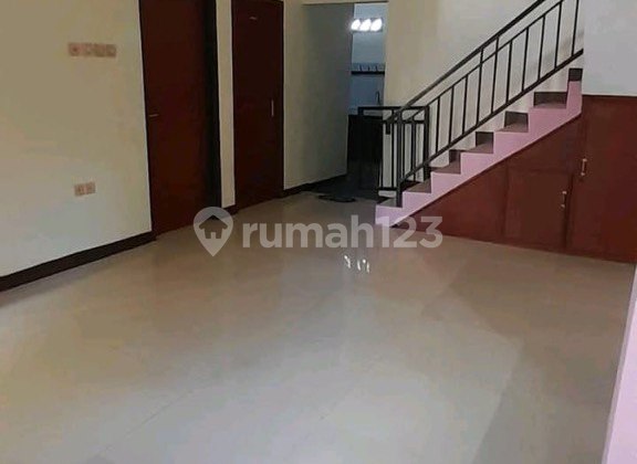 House in Keputih Near Araya, Manyar, Klampis, Merr (Ysngk) 2