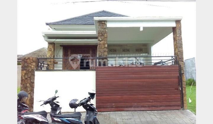 DISEWAKAN RUMAH MINIMALIS DI RENON, LOKASI STRATEGIS