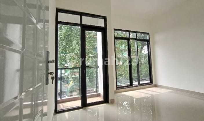 Di Jual Rumah Murah Akses Mobil Dekat Kantor Kelurahan Sawah Besar Jakarta Pusat 2