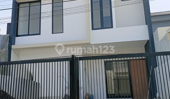 Rumah Mulyosari utara NEW GRESS MODERN STRATEGIS FAVORITE