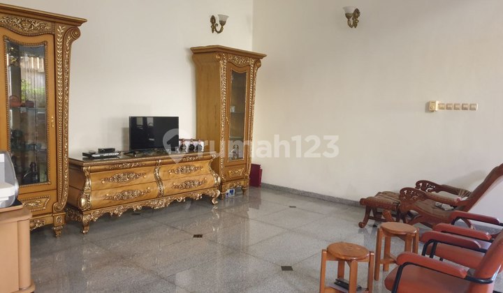 Pakuwon City Villa Royal House STRATEGIC GREAT 2