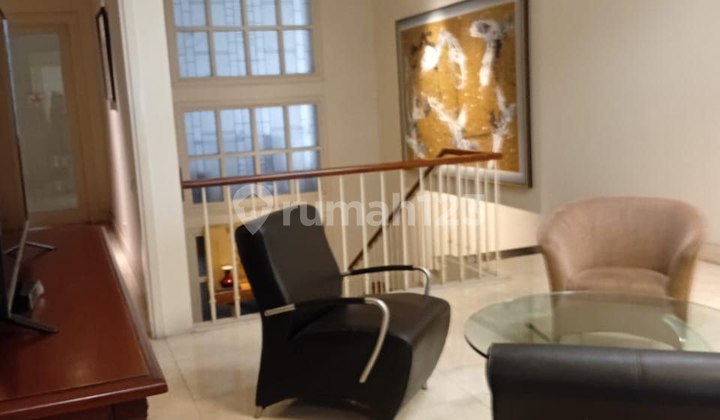 RUMAH WR.SUPRATMAN (MENDEKATI DIPONEGORO) SIAP HUNI STRATEGIS