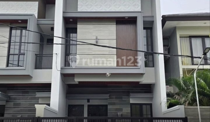 Rumah di Manyar Jaya NEW GRESS MINIMALIS STRATEGIS MODERN 1
