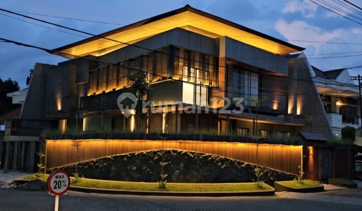 Rumah Manyar Kertoadi New Gress Mewah Strategis Favorite Bagus 2