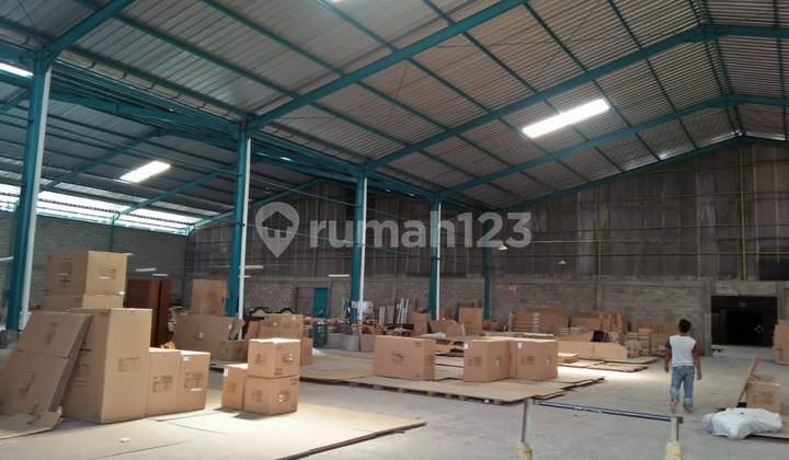 Strategic Ex-Kraton Pasuruan Factory Business Location Strategic Ex-Kraton Pasuruan Factory Business Location