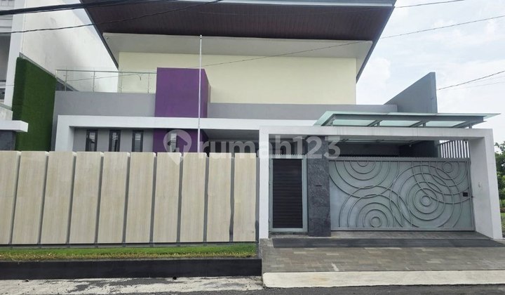 Rumah Dharmahusada Indah MINIMALIS BAGUS MEWAH FURNISH Rumah Dharmahusada Indah MINIMALIS BAGUS MEWAH FURNISH