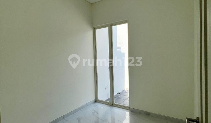 Rumah Baru Modern Minimalis Jemursari Selatan, SISA 1 UNIT  2