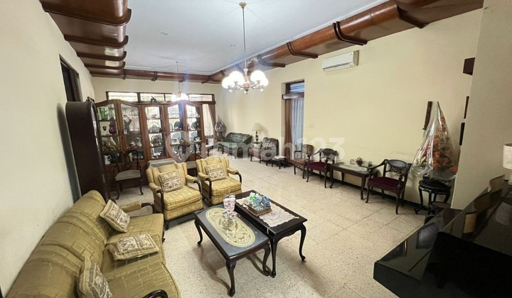 Rumah Jl. Kartini Strategis Pusat Kota Dekat Raya Diponegoro Listrik 10.600 Watt