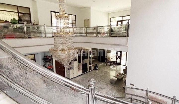 Rumah Nol Jl Raya Dharmahusada Indah Cocok untuk Tempat Tinggal / Cafe / Resto / Kantor 2