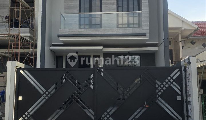 Rumah Manyar Kertoadi New Gress Strategis Minimalis Modern Rumah Manyar Kertoadi New Gress Strategis Minimalis Modern