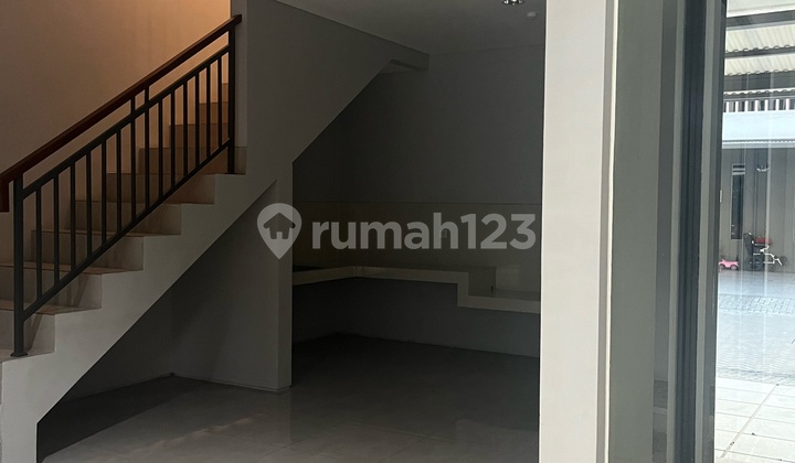 For Rent: Beautiful Minimalist House in Grandwisata Area with Easy Access.