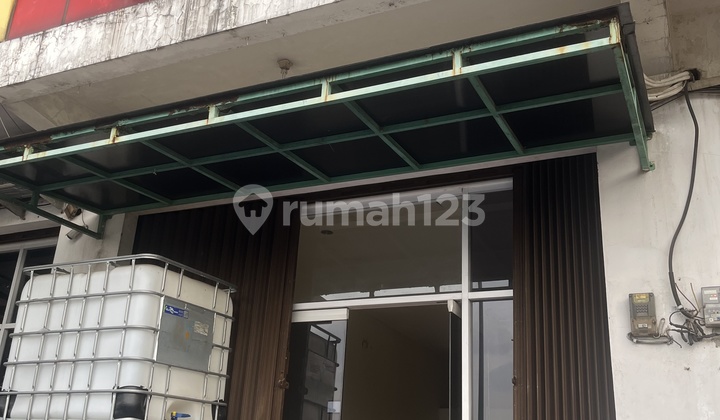 Sewa Ruko View Danau Di Grand Wisata Cocok Untuk Kantoran